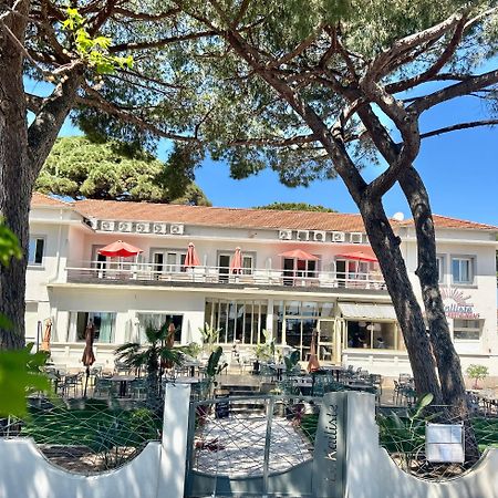 Logis Hotel Restaurant Le Kalliste Hyères Eksteriør bilde