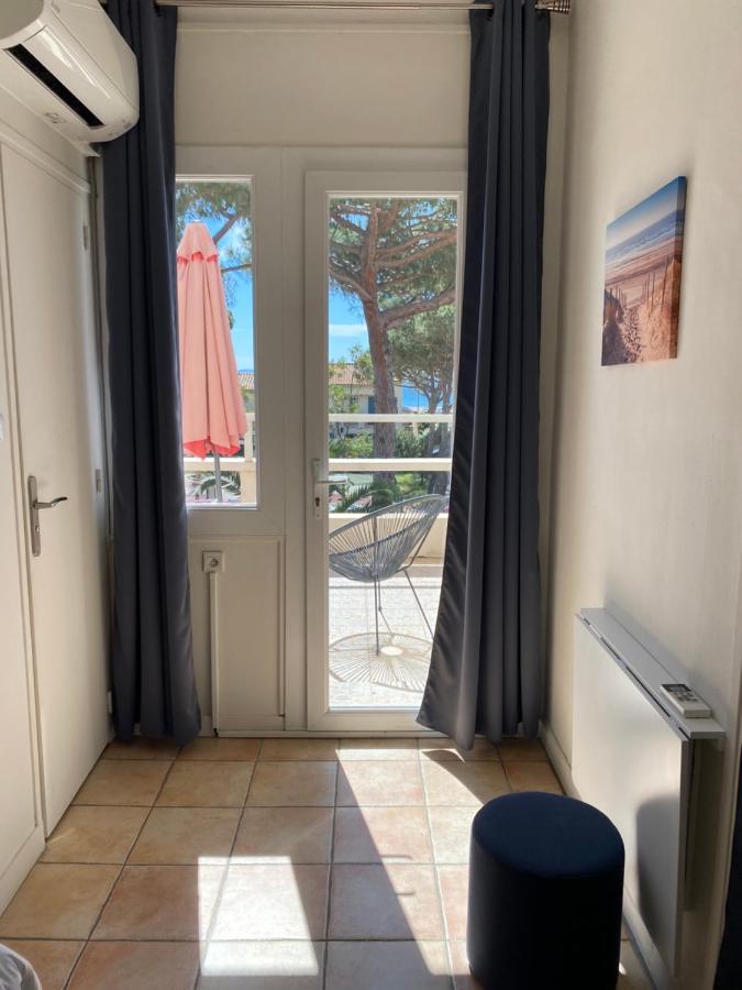 Logis Hotel Restaurant Le Kalliste Hyères Eksteriør bilde