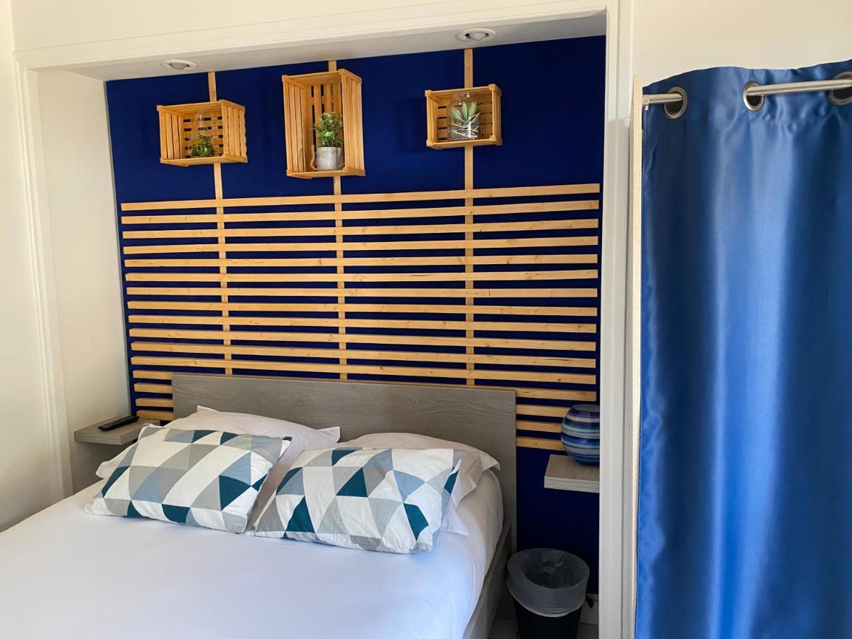 Logis Hotel Restaurant Le Kalliste Hyères Eksteriør bilde