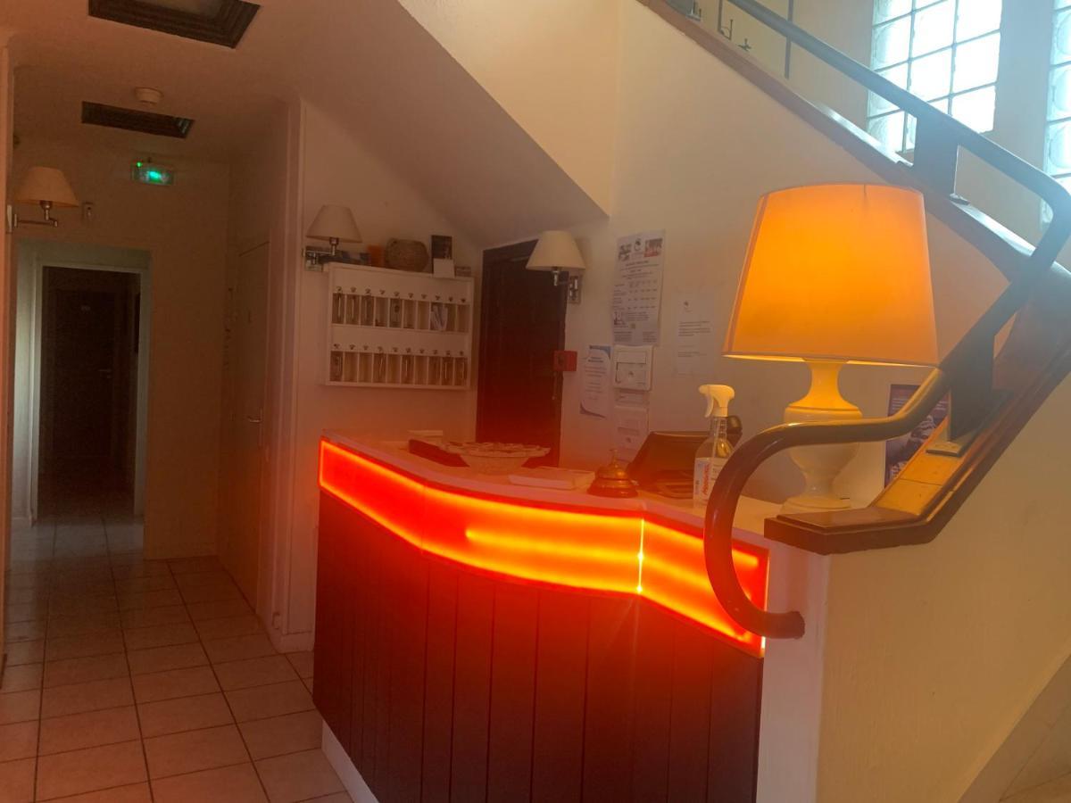 Logis Hotel Restaurant Le Kalliste Hyères Eksteriør bilde