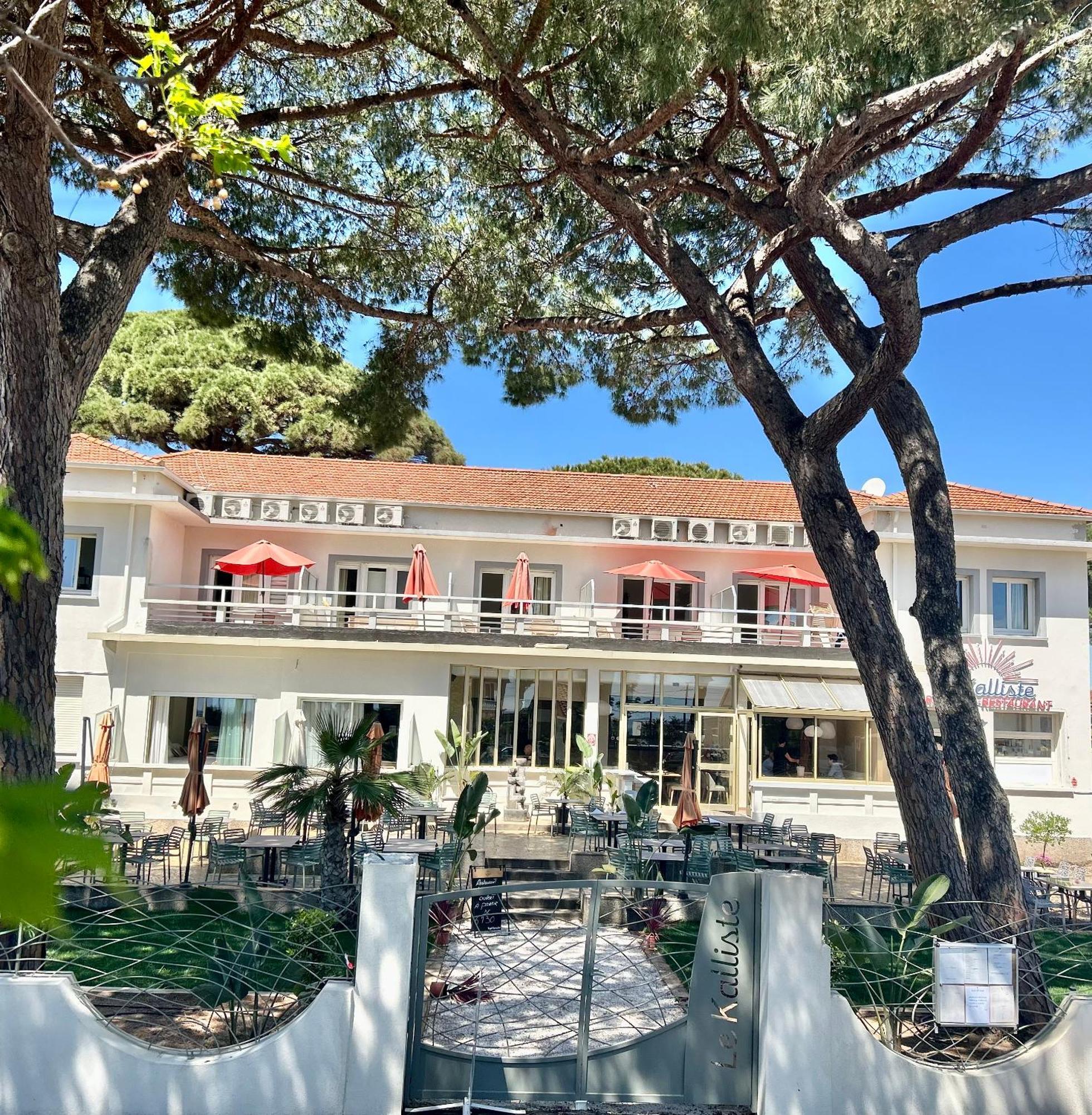 Logis Hotel Restaurant Le Kalliste Hyères Eksteriør bilde